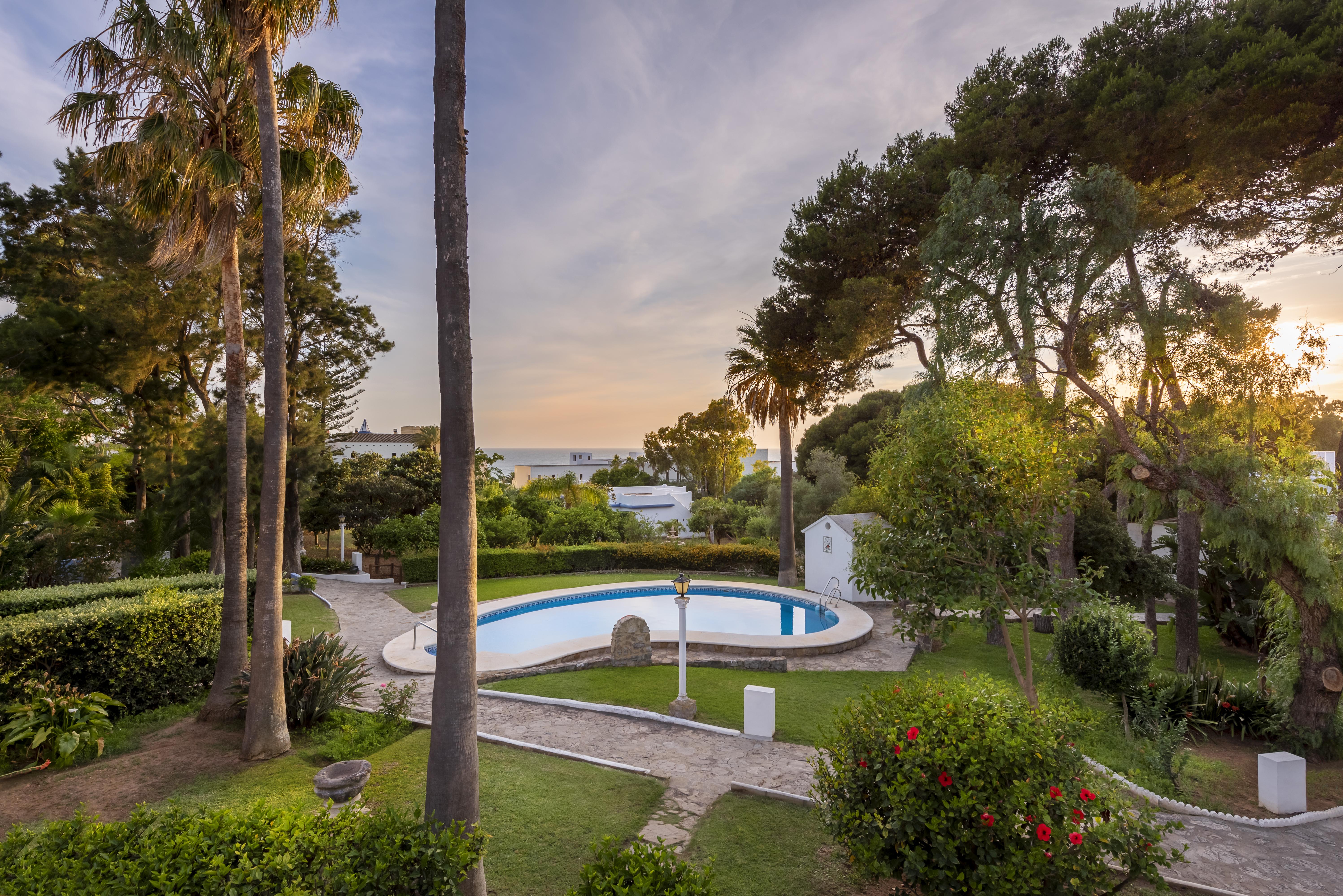 Suites Cortijo Fontanilla Conil De La Frontera Exterior photo