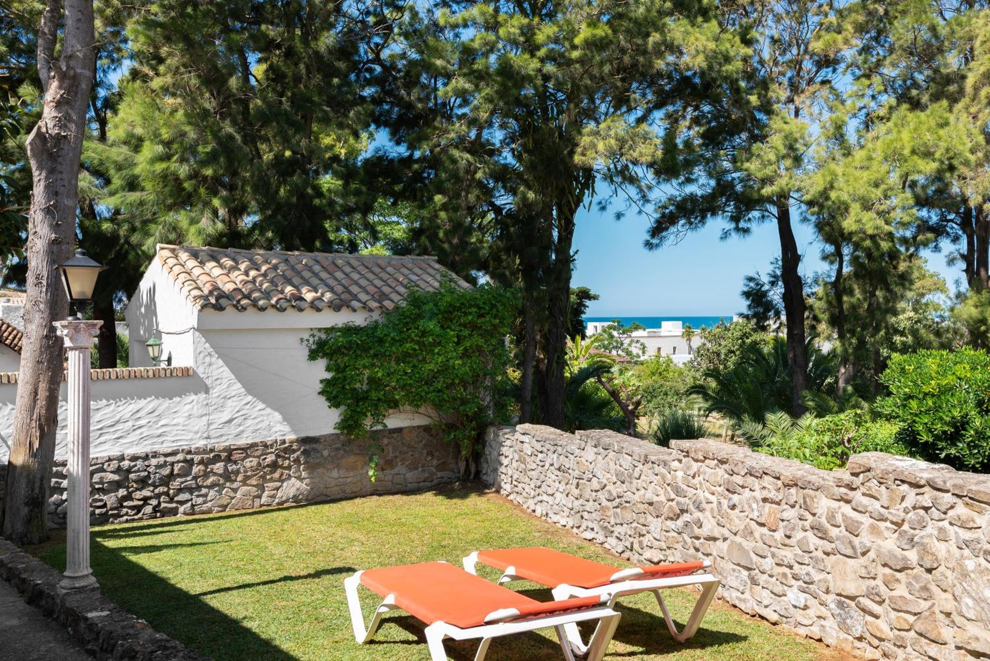 Suites Cortijo Fontanilla Conil De La Frontera Exterior photo